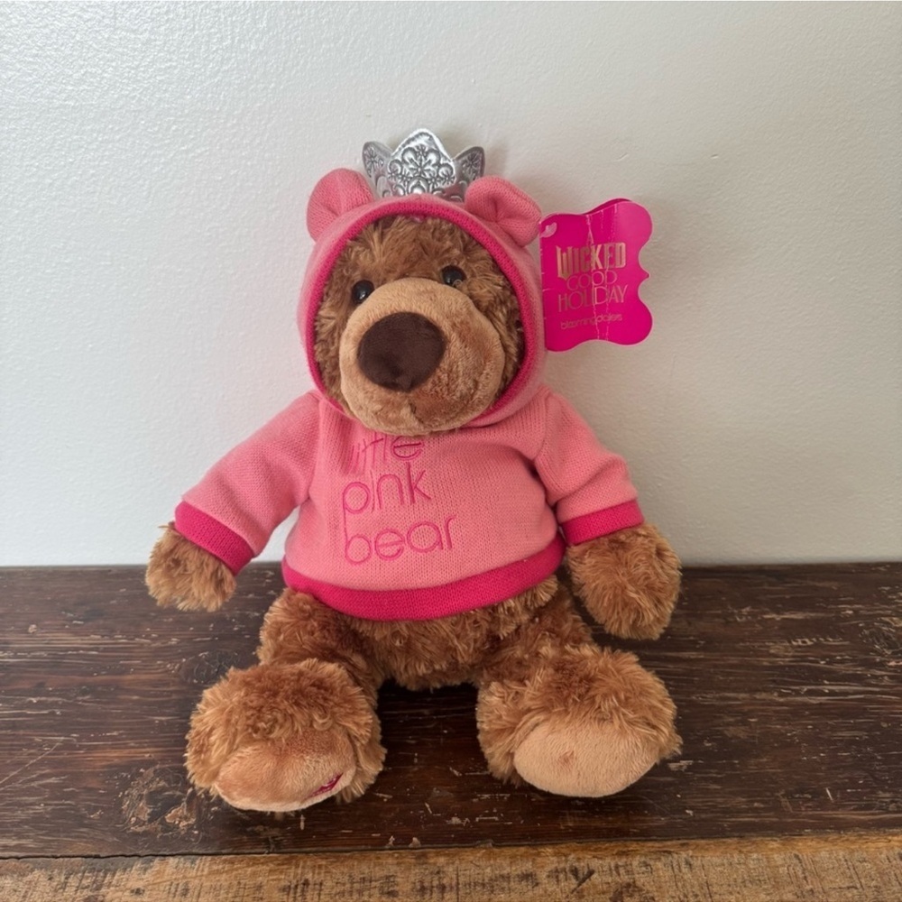 Wicked Gund Bear NWT
Bloomingdale's Wicked Little Pink Bear - Picture 1 of 16